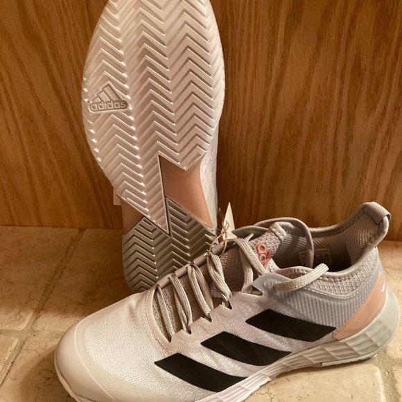 Adidas adizero ubersonic 4 - Picture 2 of 4
